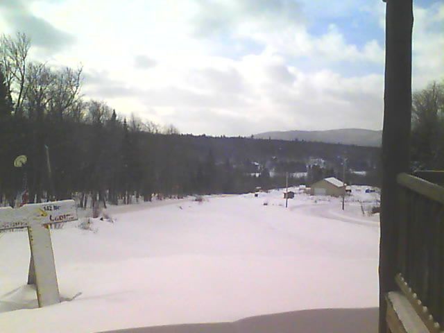 Pittsburg: 44 Cardinal Dr - NH Snow Depth Gauge