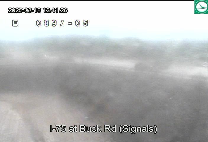 Rossford: I-75 at Buck Rd (Signals) lower camera