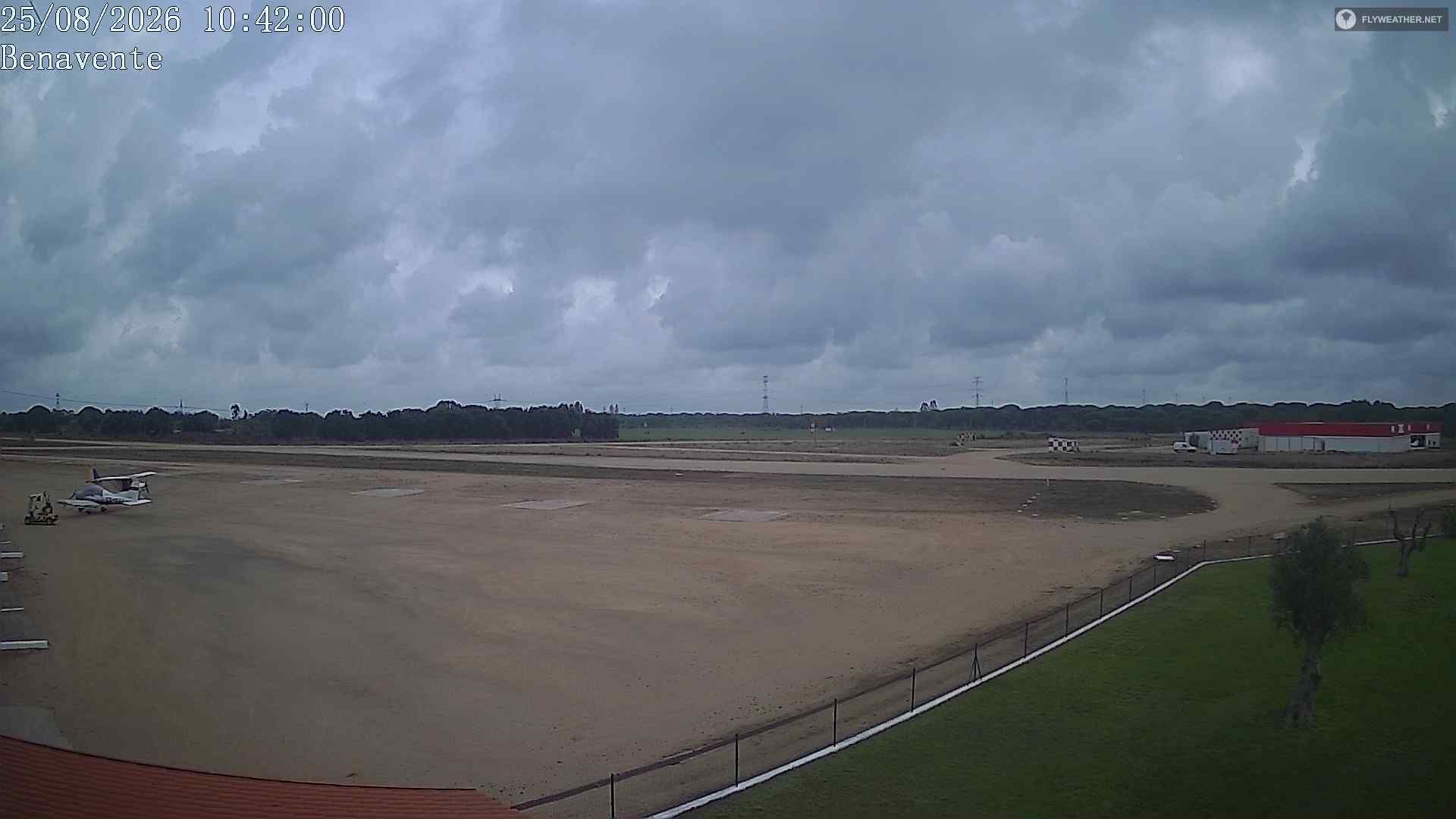 Benavente › North-East: Santarém - AIrport, METAR: BENAV 180005Z 36004KT 17/14 Q1015