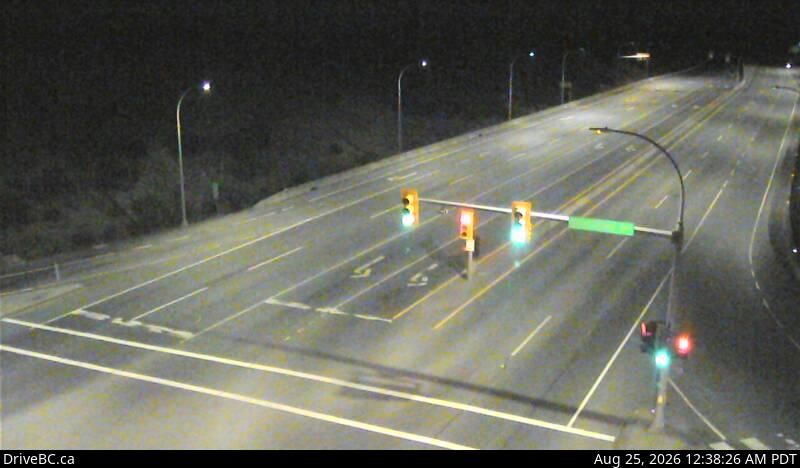 Langford › South: Hwy 1 at West Shore Parkway, looking southbound towards Victoria