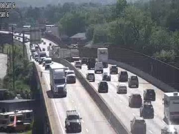 Camp Hill: PA 581 EAST OF EXIT