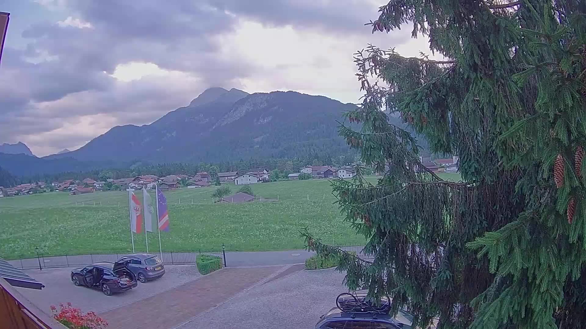 Gemeinde Weissenbach am Lech › South: Weißenbach am Lech