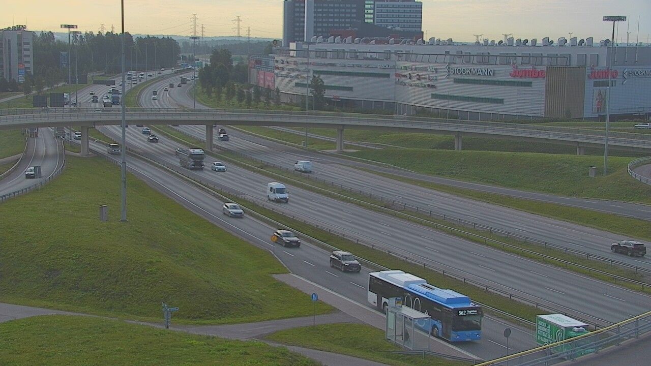 Vantaa: Tie 50 Lentoasema - Kehä III