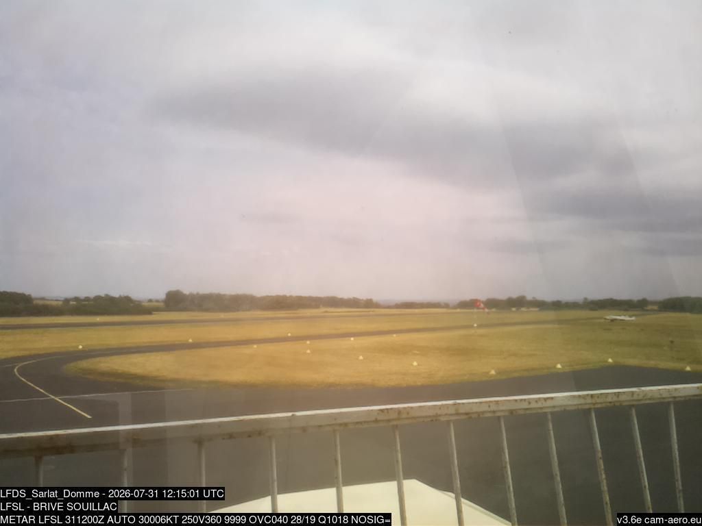 Domme › North-East: Aerodrome of Sarlat - Domme