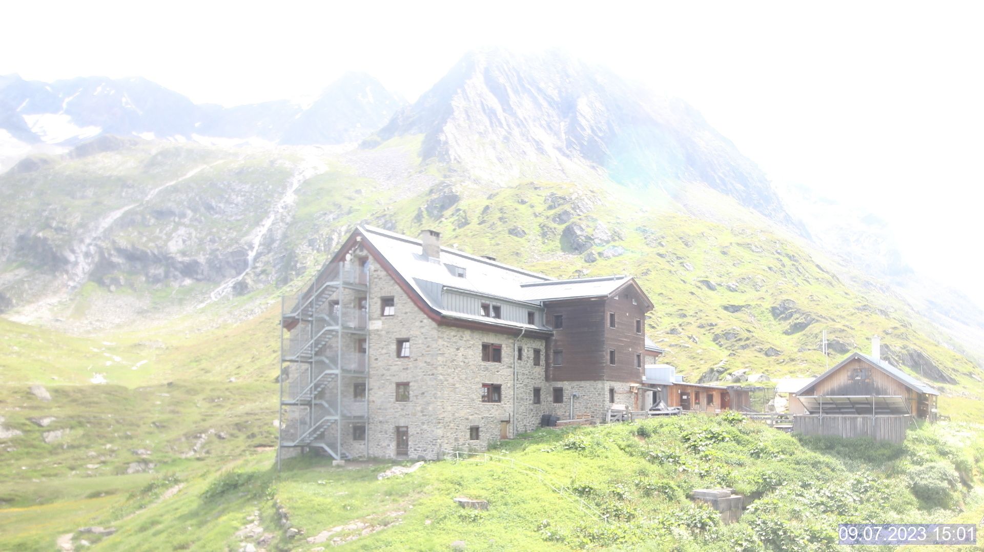 Gemeinde Neustift im Stubaital › South-West: Franz-Senn-Hütte (2147m)