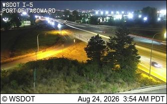 Fife: I-5 at MP 136.1: Port of Tacoma I/C