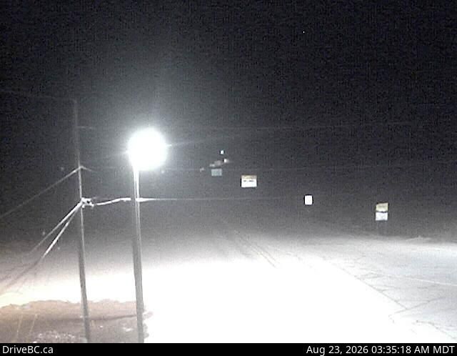 Area B › North: Hwy 93 at - USA Border Crossing, looking north