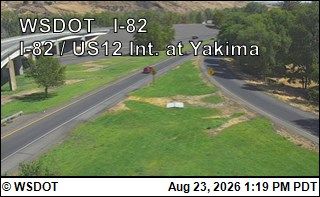 Yakima: I-82 at MP 31.28: US 12 Interchange @ N