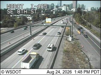 Bellevue: I-405 at MP 12.8: SE 8th St